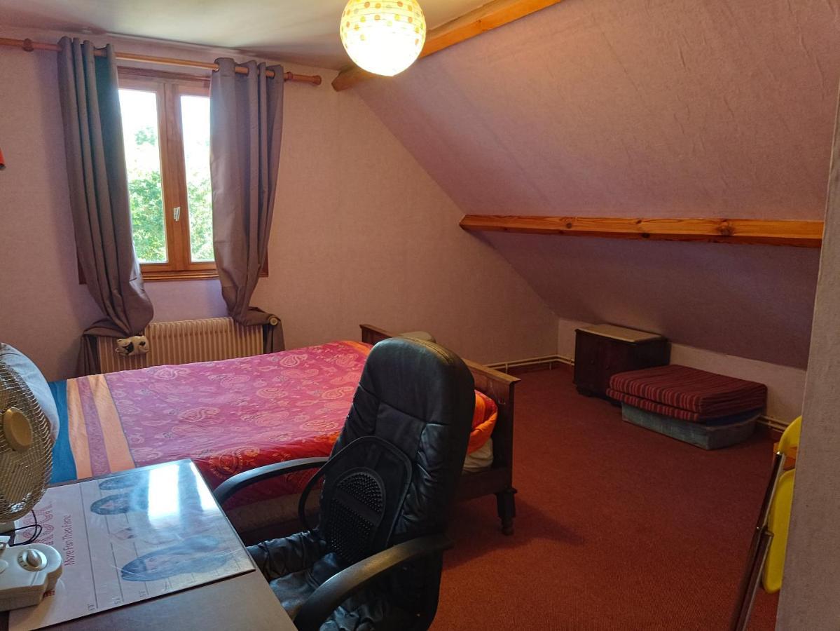 Lit 2 Personnes Grand Bureau Apartment Fruges Luaran gambar