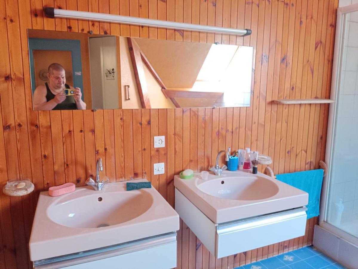 Lit 2 Personnes Grand Bureau Apartment Fruges Luaran gambar